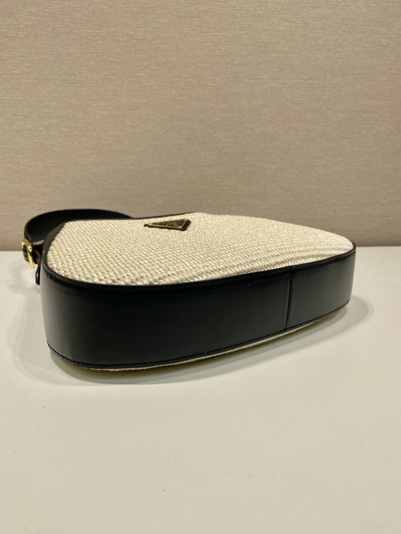 Pra*a cleo bags